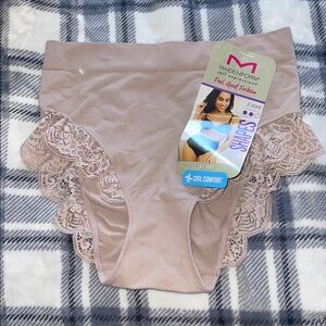 Maidenform Women's Tan Lace Trim Briefs